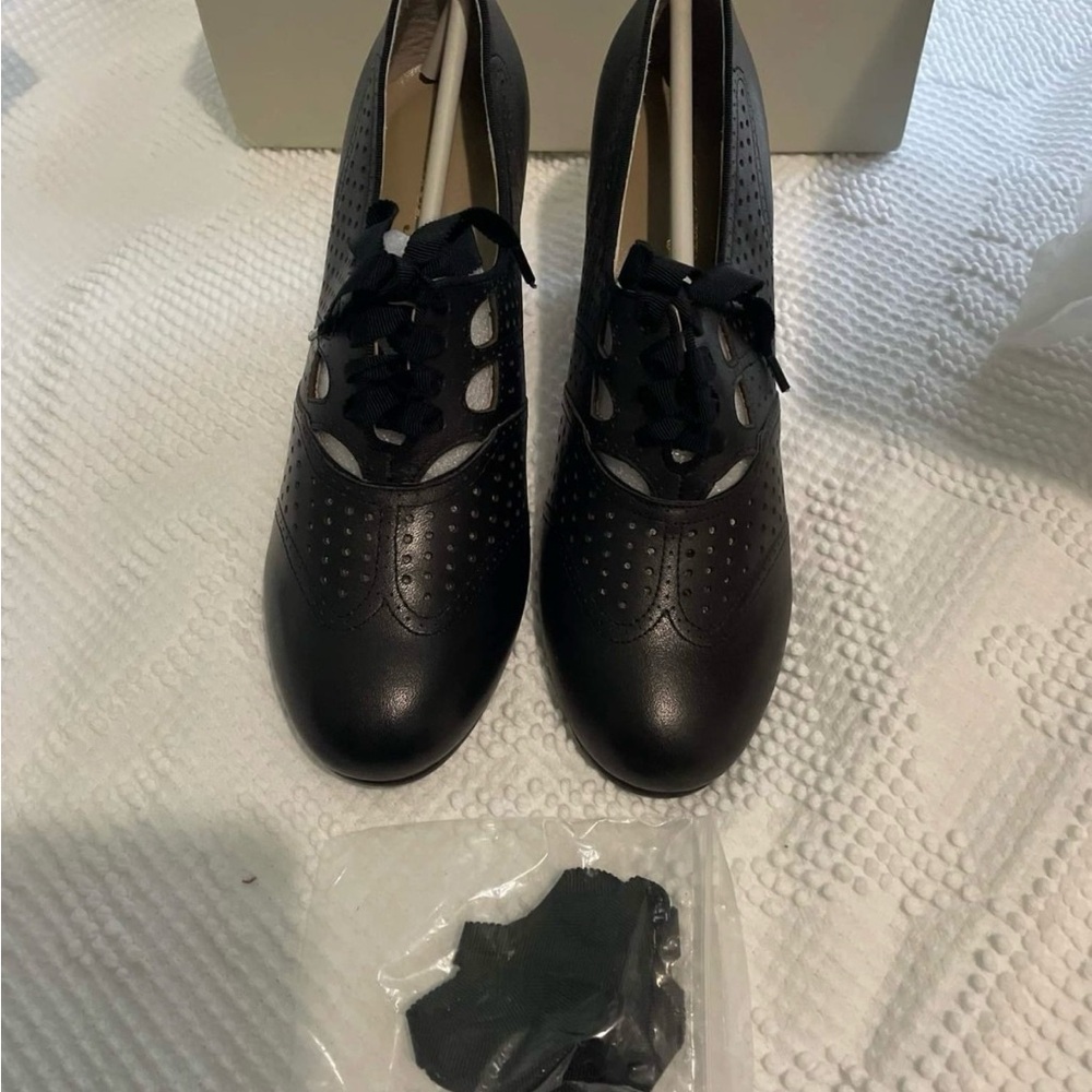 1930s Black Women's Oxford Shoes